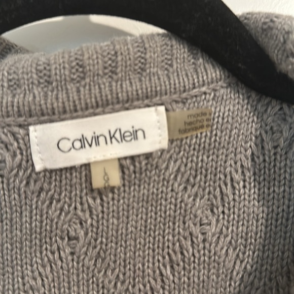 grey sweater - Picture 2 of 2